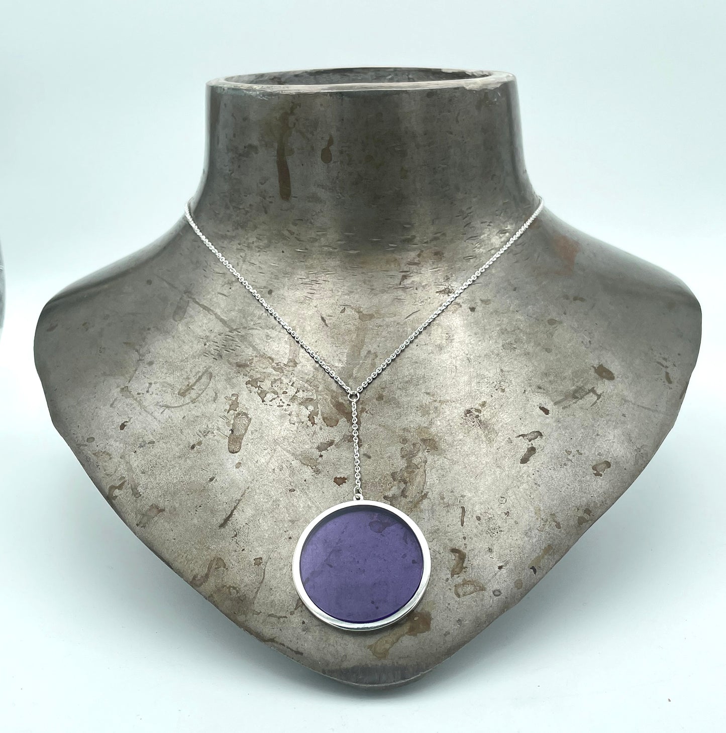 SIMPLE Collection Big Pendant Purple